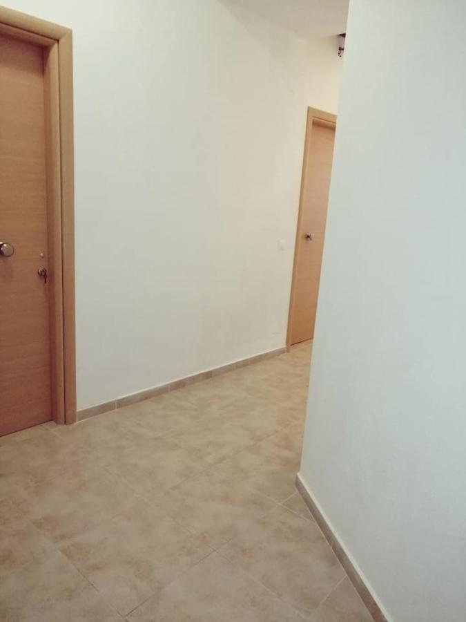 Maridel underground Appartement Iraklion Buitenkant foto